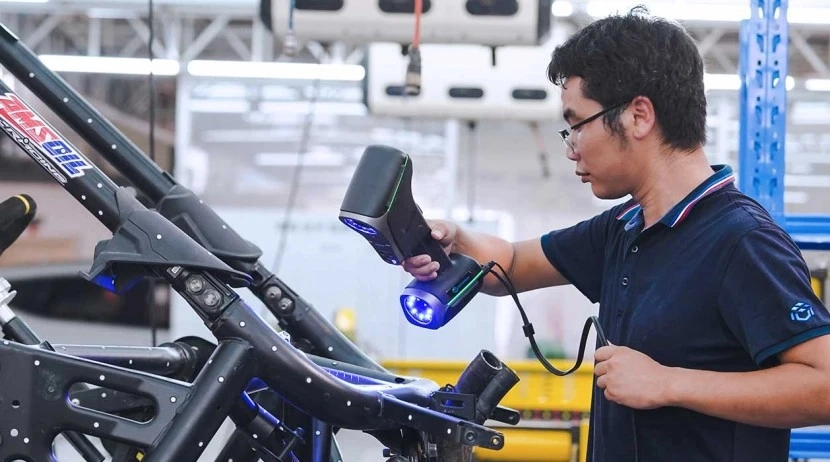 8f5bdd0d10587c6b08a3f8c847a58228